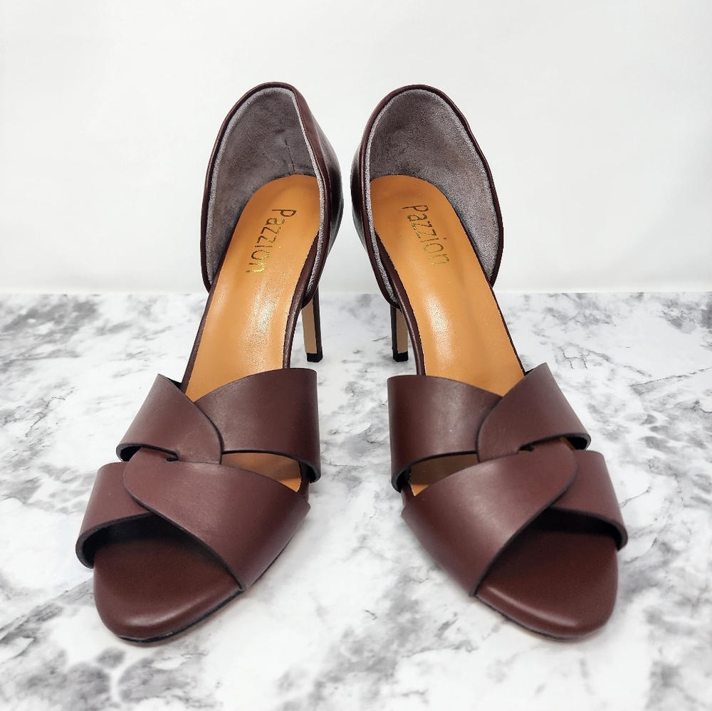 Pazzion Women’s Brown Knot Front Leather Heels